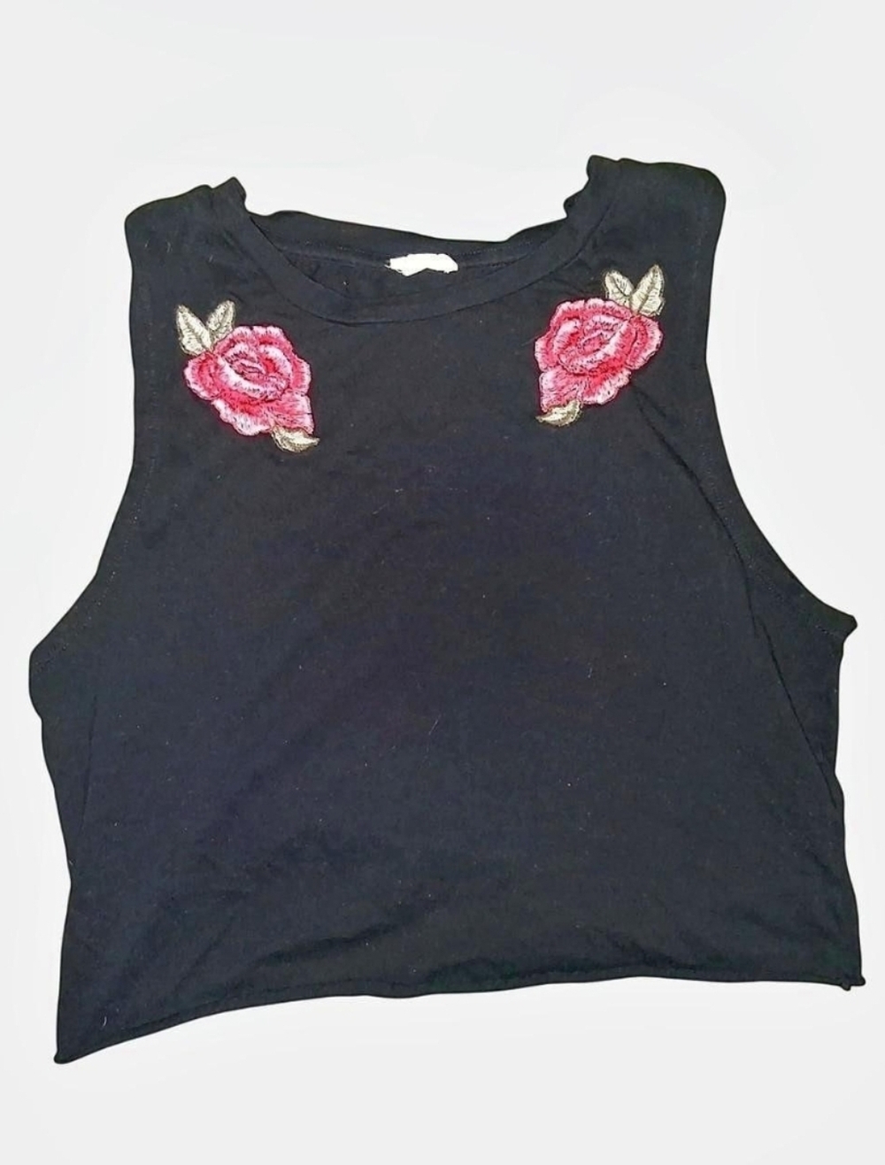 S | Garage brand black crop tank with rose embroidery